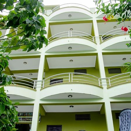 Lumbini Guest House エクステリア 写真