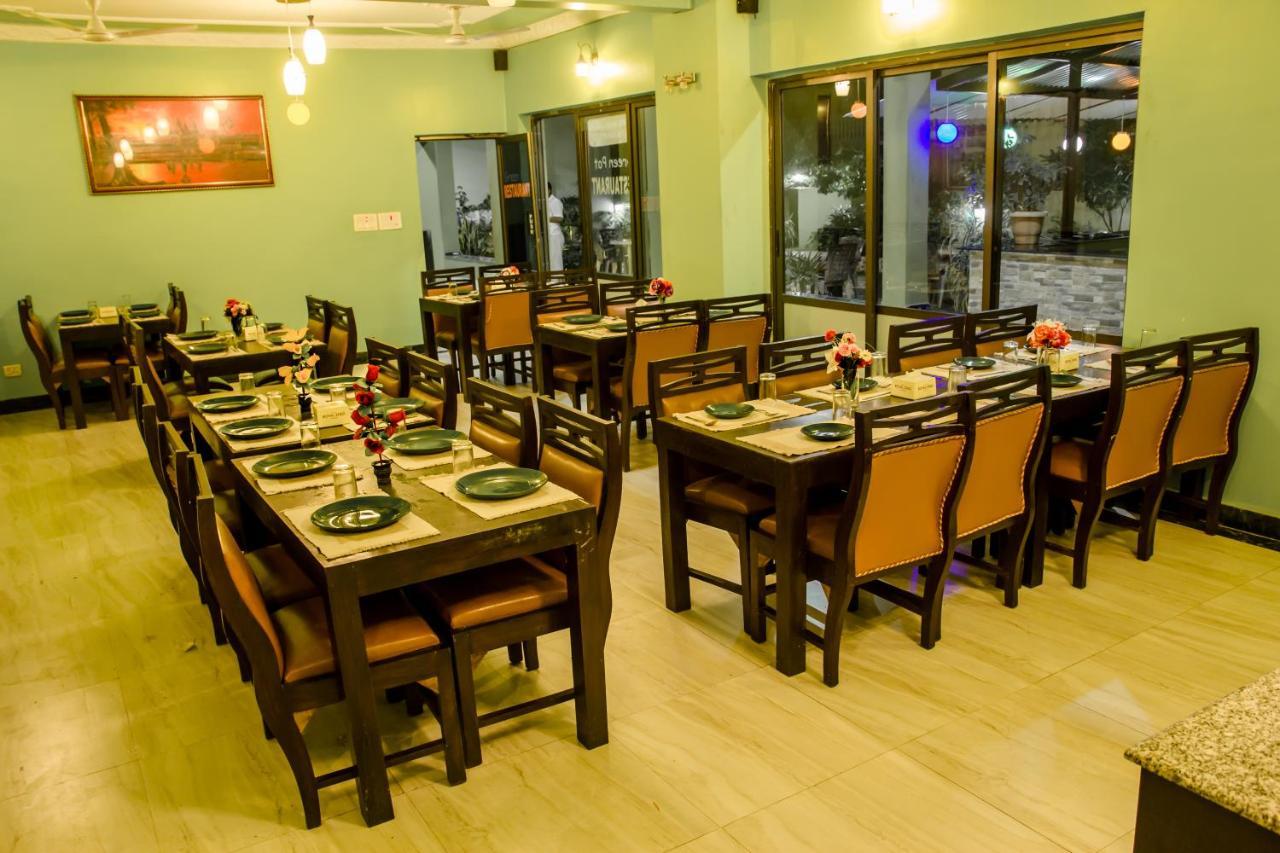 Lumbini Guest House エクステリア 写真