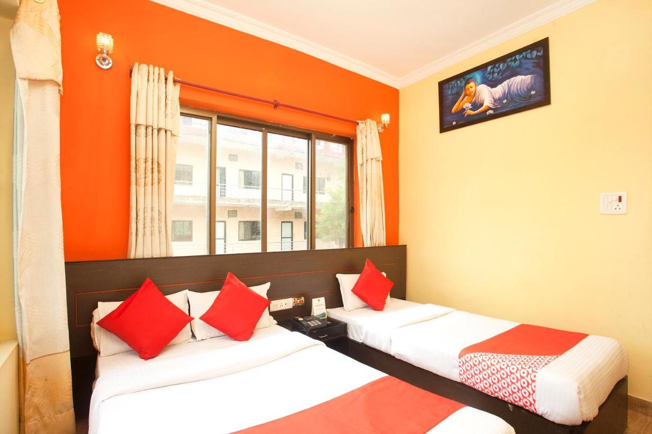 Lumbini Guest House エクステリア 写真