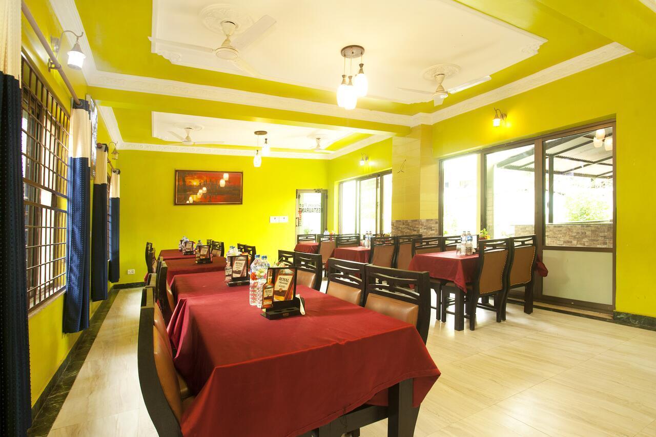 Lumbini Guest House エクステリア 写真