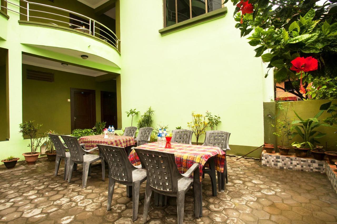 Lumbini Guest House エクステリア 写真