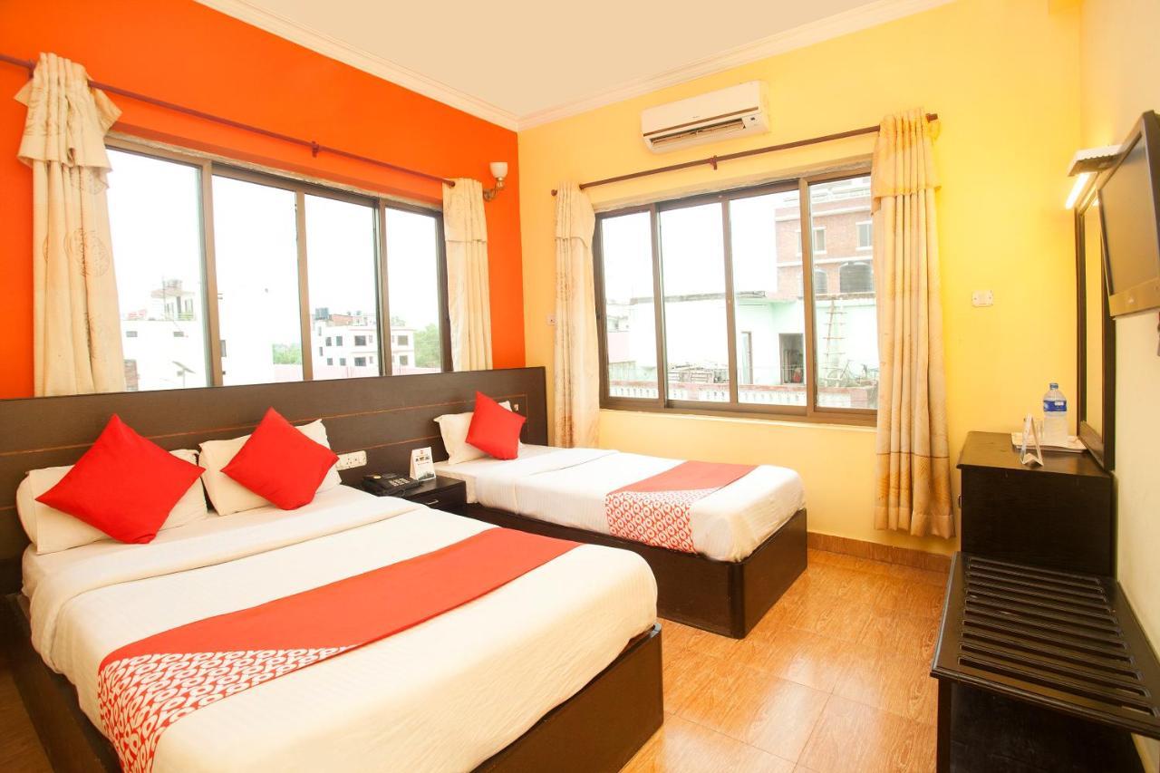 Lumbini Guest House エクステリア 写真